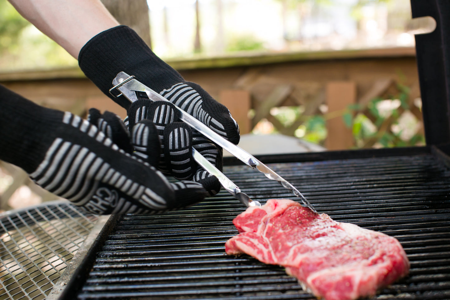Premium BBQ Gloves – Heat-Resistant & Non-Slip