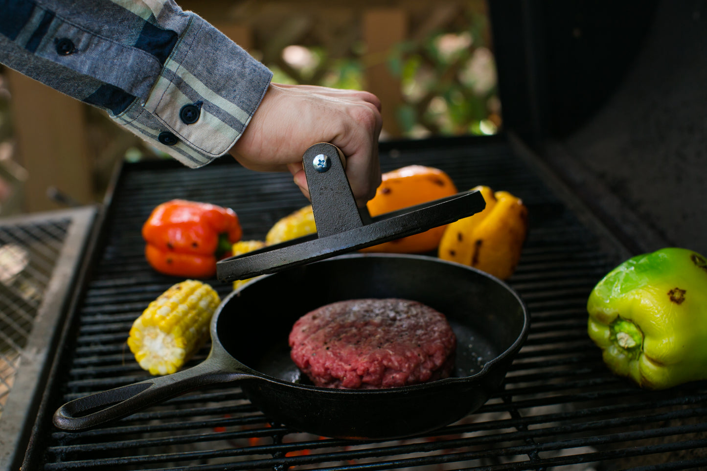 Premium Cast Iron Burger Press - 7" Round & 8.2"x4.3" Rectangular Shapes