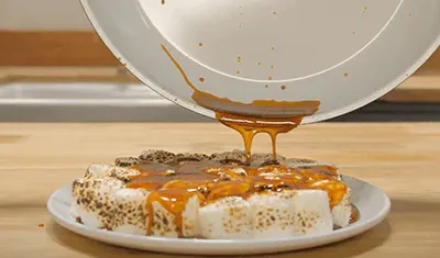 Caramel stuck in another pan